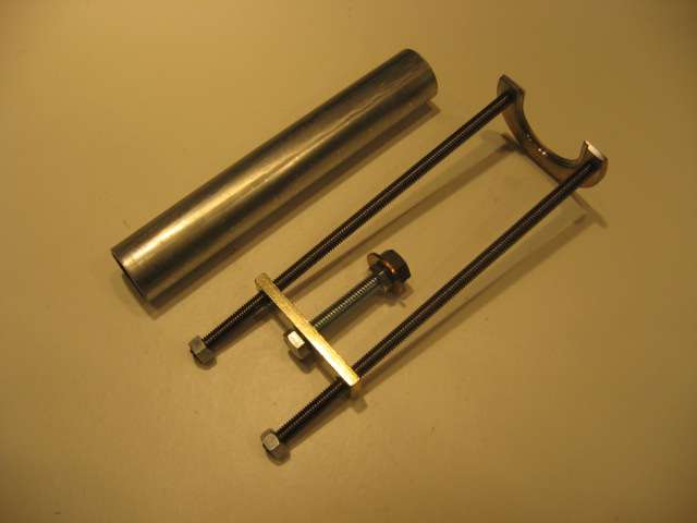 STEERING HEAD INNER RACE PULLER - 1970-1995 AIRHEADS